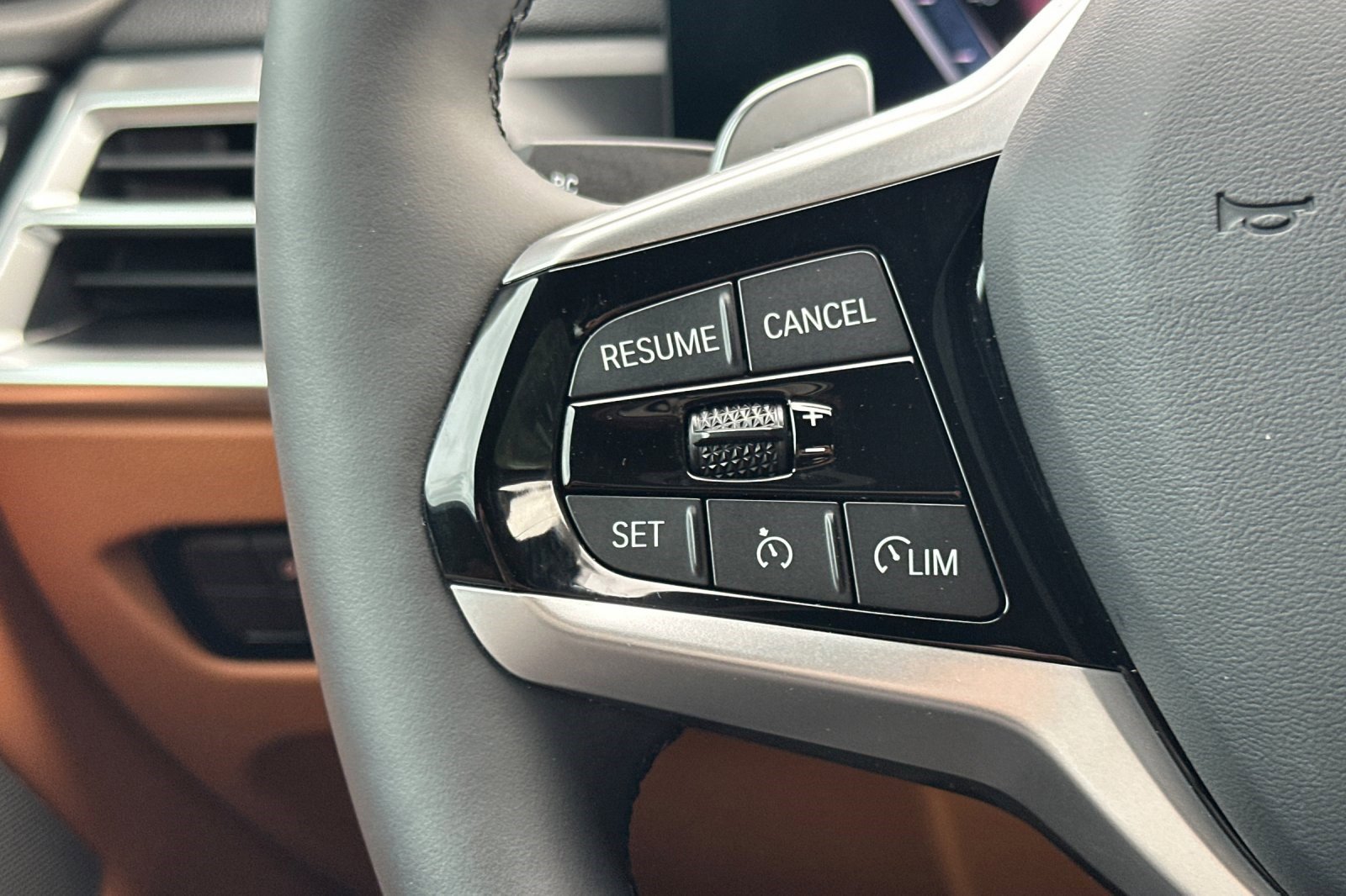 Used 2025 BMW 430i w/ Premium Package image 30