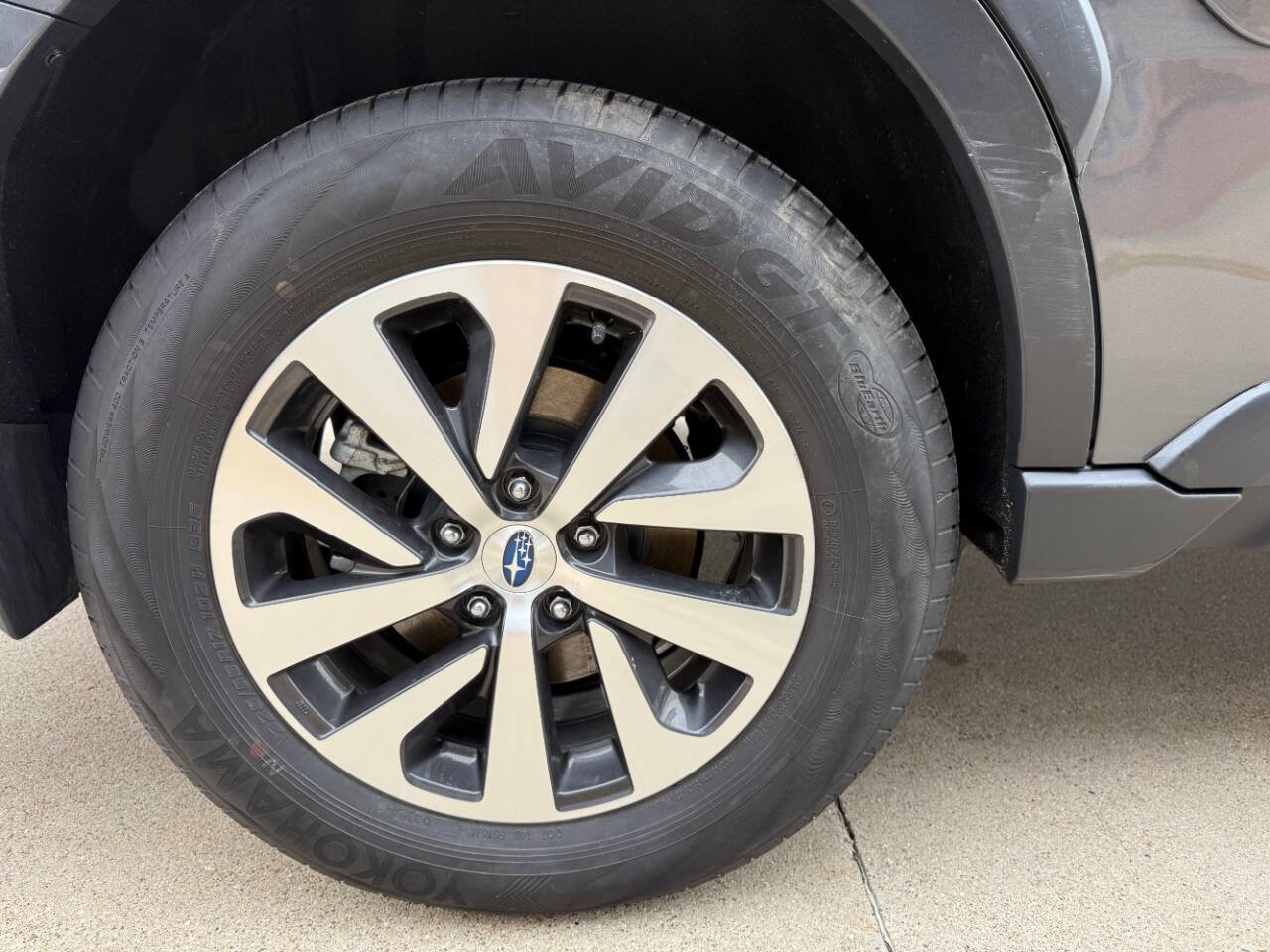 Used 2025 Subaru Outback Premium image 27