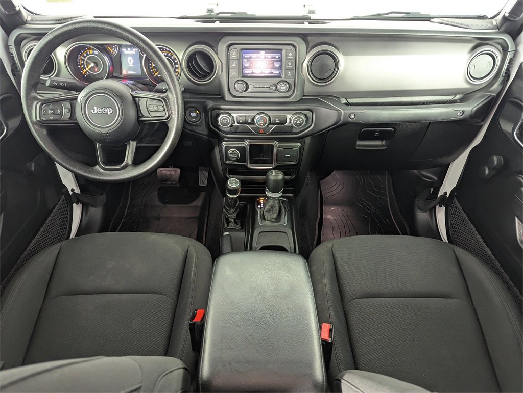 Used 2021 Jeep Gladiator Sport image 15