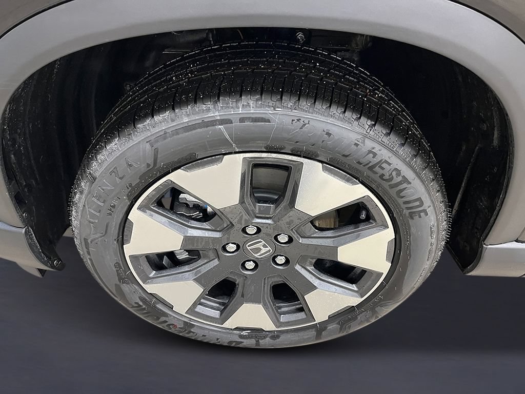 New 2026 Honda Pilot Touring image 11