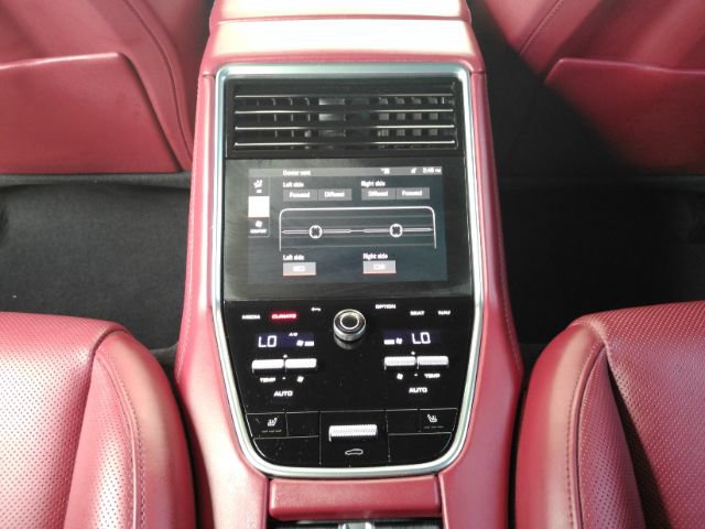 Used 2022 Porsche Panamera Platinum Edition RWD image 30