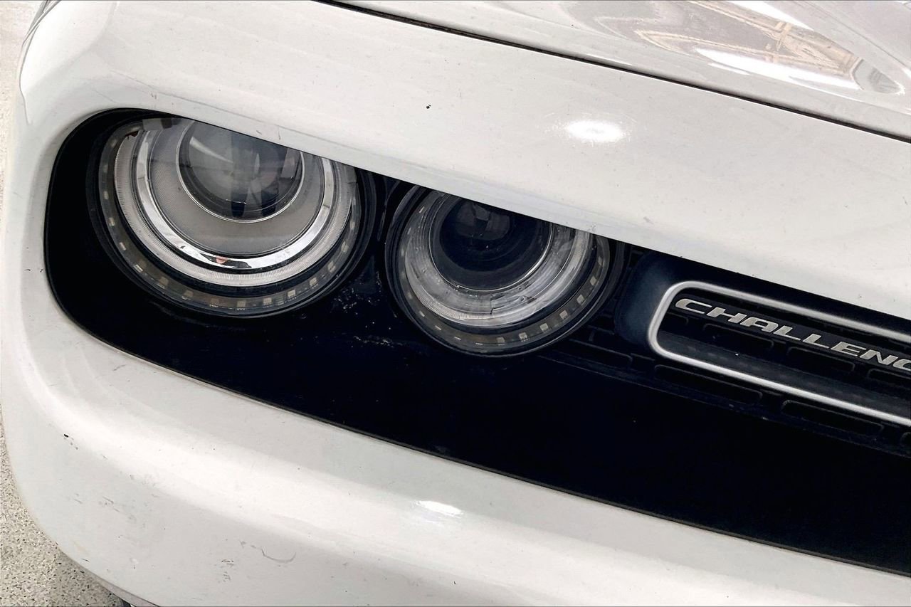 Used 2018 Dodge Challenger GT image 12