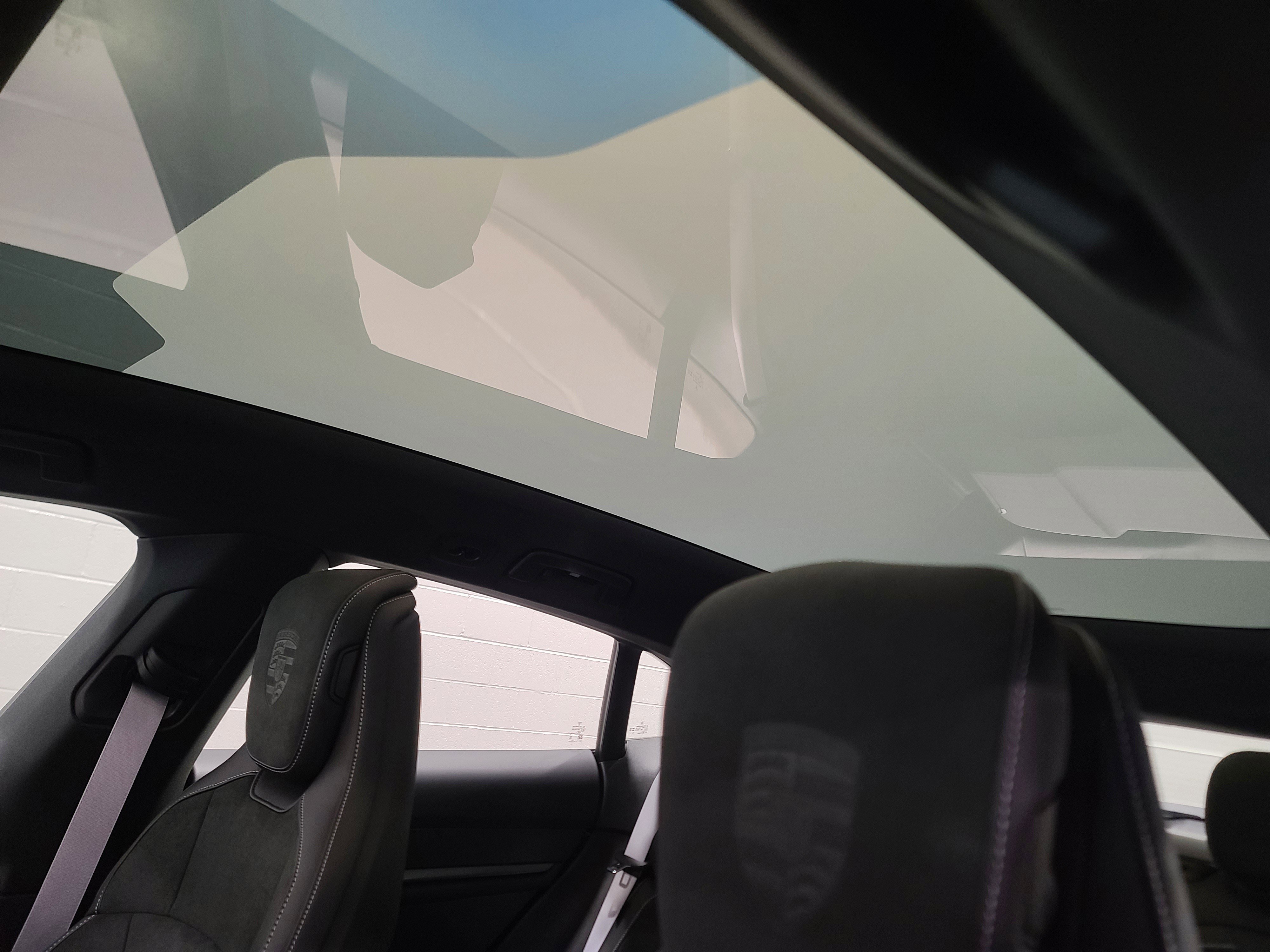 New 2026 Porsche Taycan 4S image 25