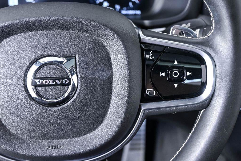 Used 2020 Volvo S60 T5 R-Design FWD image 11