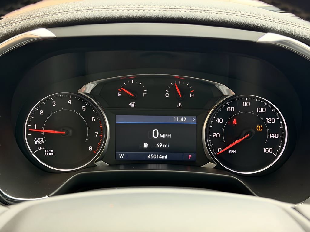 Used 2023 Chevrolet Blazer LT w/ Midnight/Sport Edition image 11