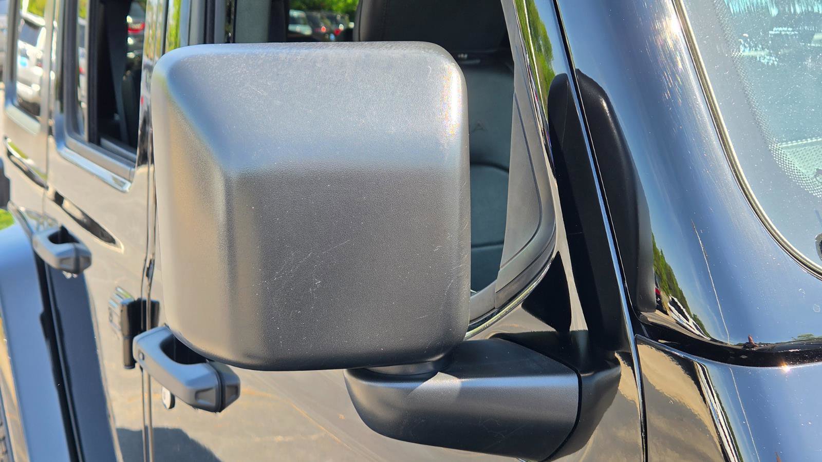 Used 2023 Jeep Wrangler Sahara w/ Cold Weather Group image 20