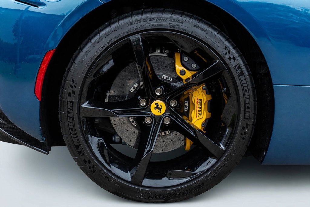 Certified 2022 Ferrari SF90 Stradale AWD/4WD image 63
