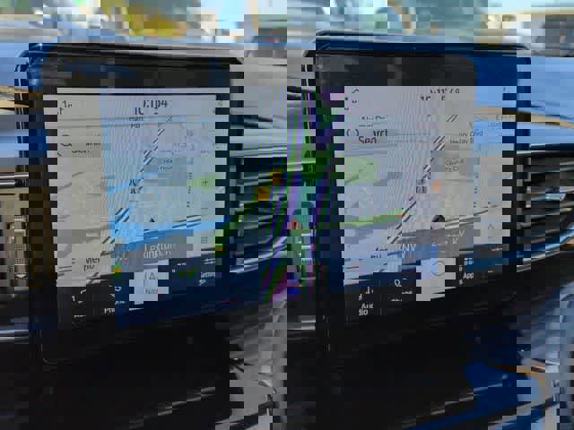 Used 2021 Ford Explorer Limited image 29