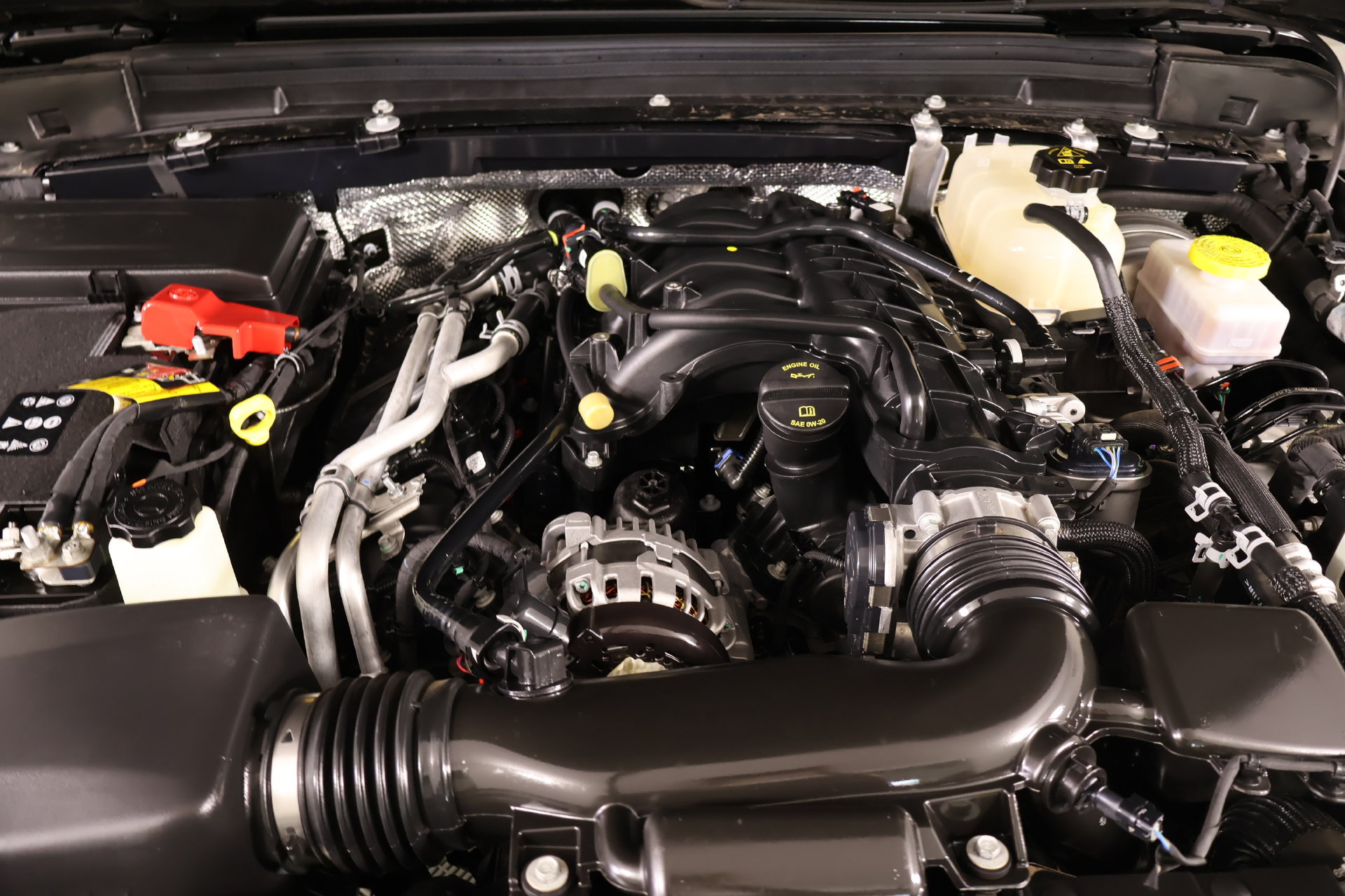 Used 2024 Jeep Wrangler Sport AWD/4WD image 17