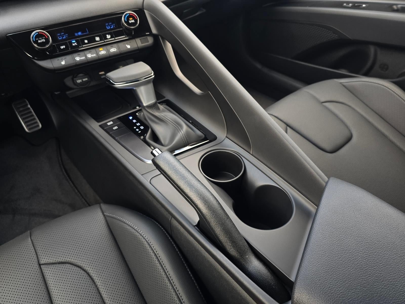 New 2026 Hyundai Elantra SEL Sport FWD image 16