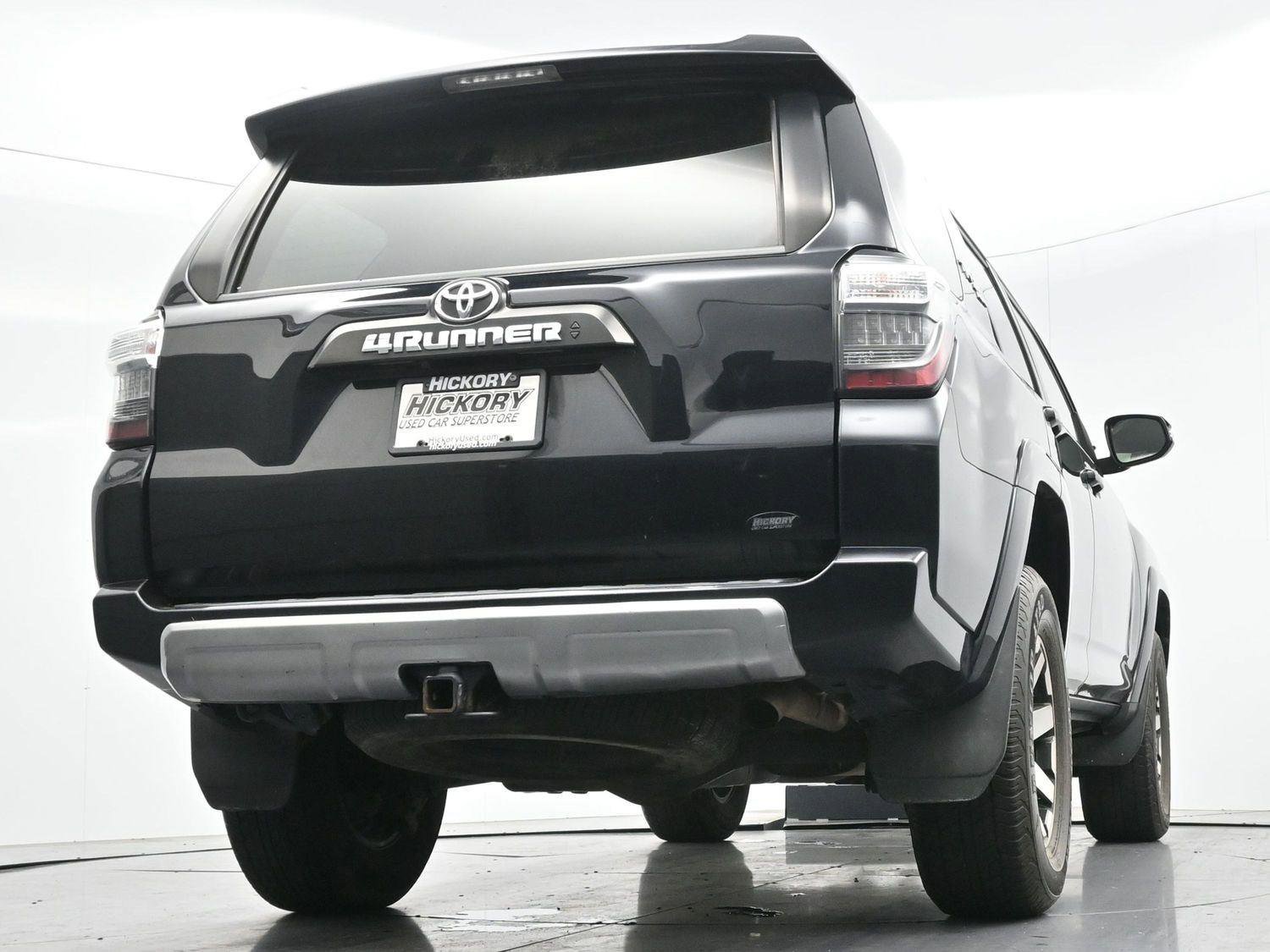 Used 2021 Toyota 4Runner TRD Off-Road Premium AWD/4WD image 54