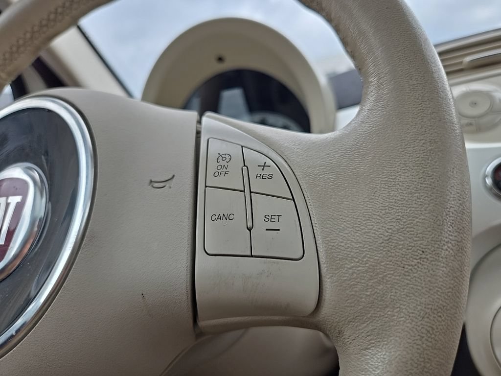 Used 2013 FIAT 500 Lounge w/ Luxury Leather Pkg FWD image 15