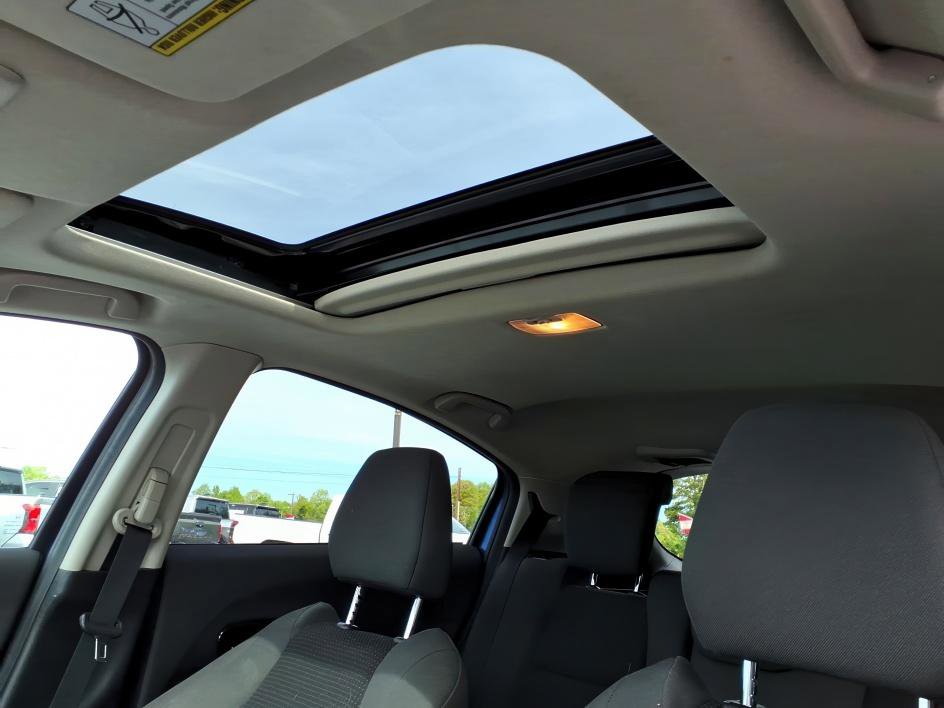 Used 2022 Honda HR-V EX image 12