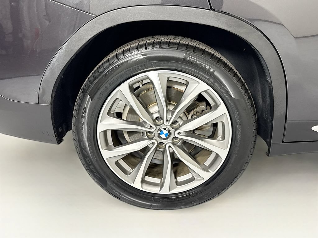 Used 2019 BMW X4 xDrive30i w/ Driving Assistance Package AWD/4WD image 34