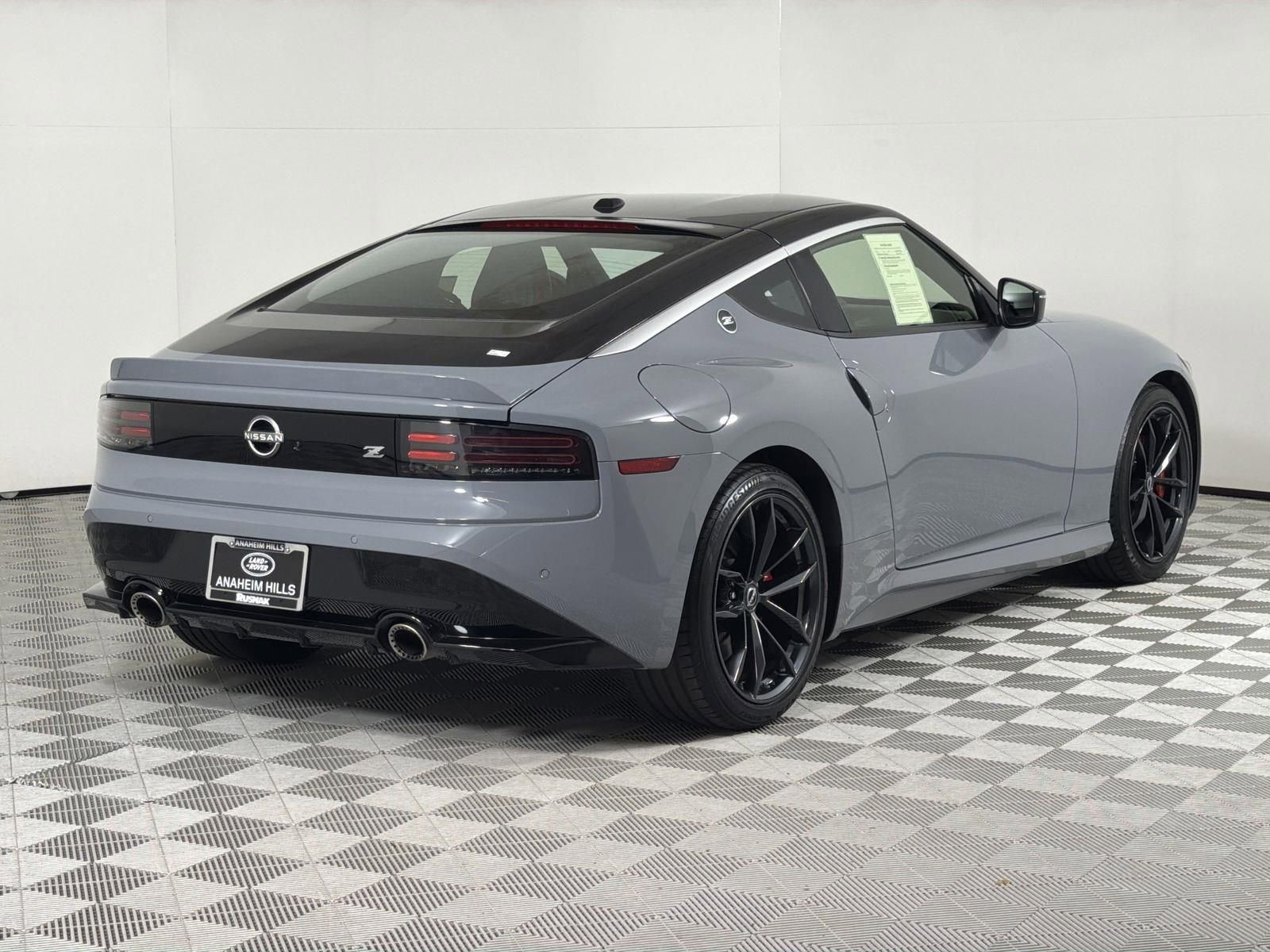 Used 2024 Nissan Z Performance w/ Floor Mat Package image 5