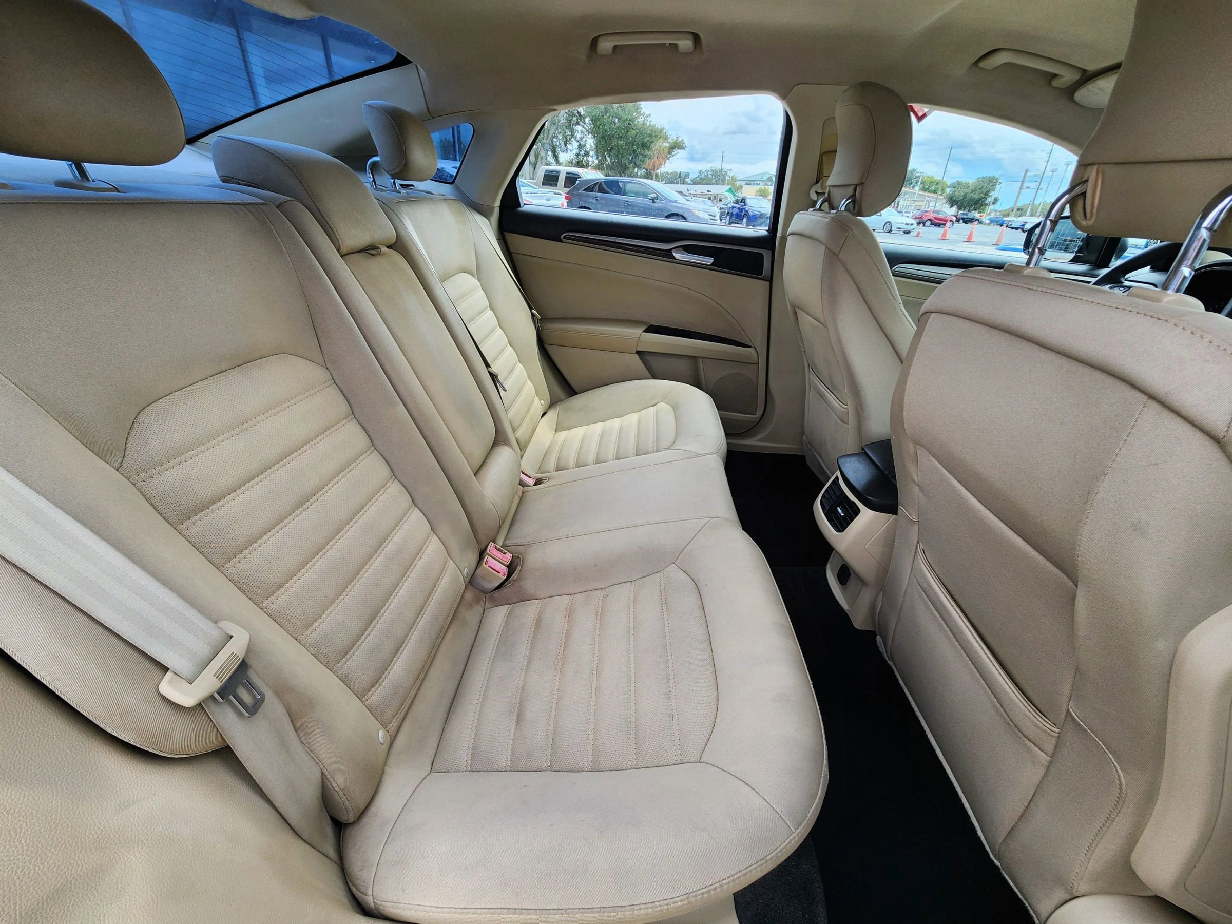 Used 2013 Ford Fusion SE image 11