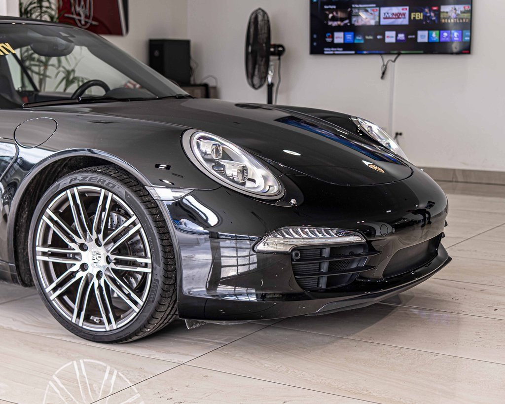Used 2016 Porsche 911 Carrera Black Edition image 3