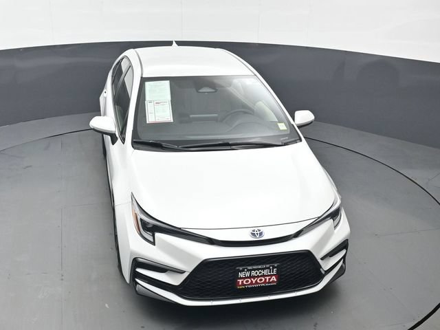 Certified 2025 Toyota Corolla SE w/ Convenience Package FWD image 46