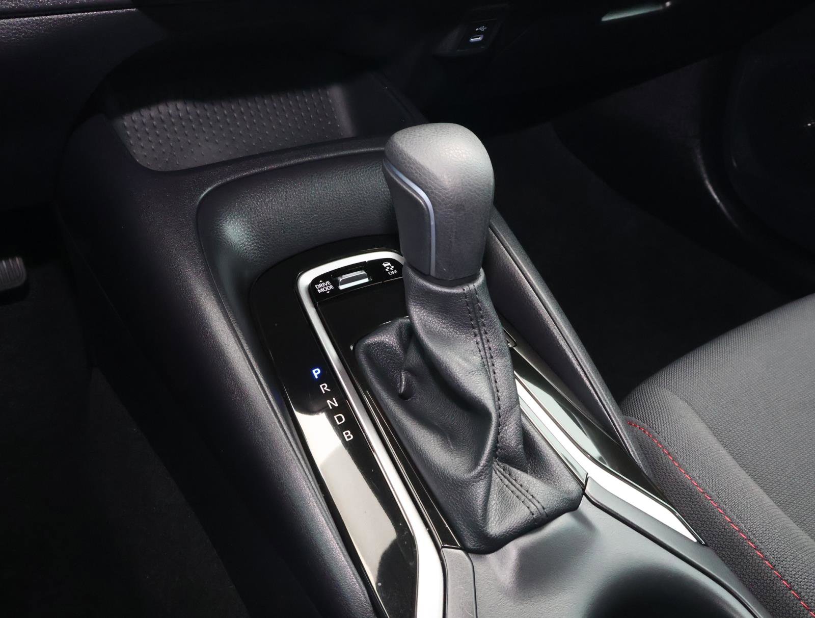 Used 2026 Toyota Corolla SE image 23