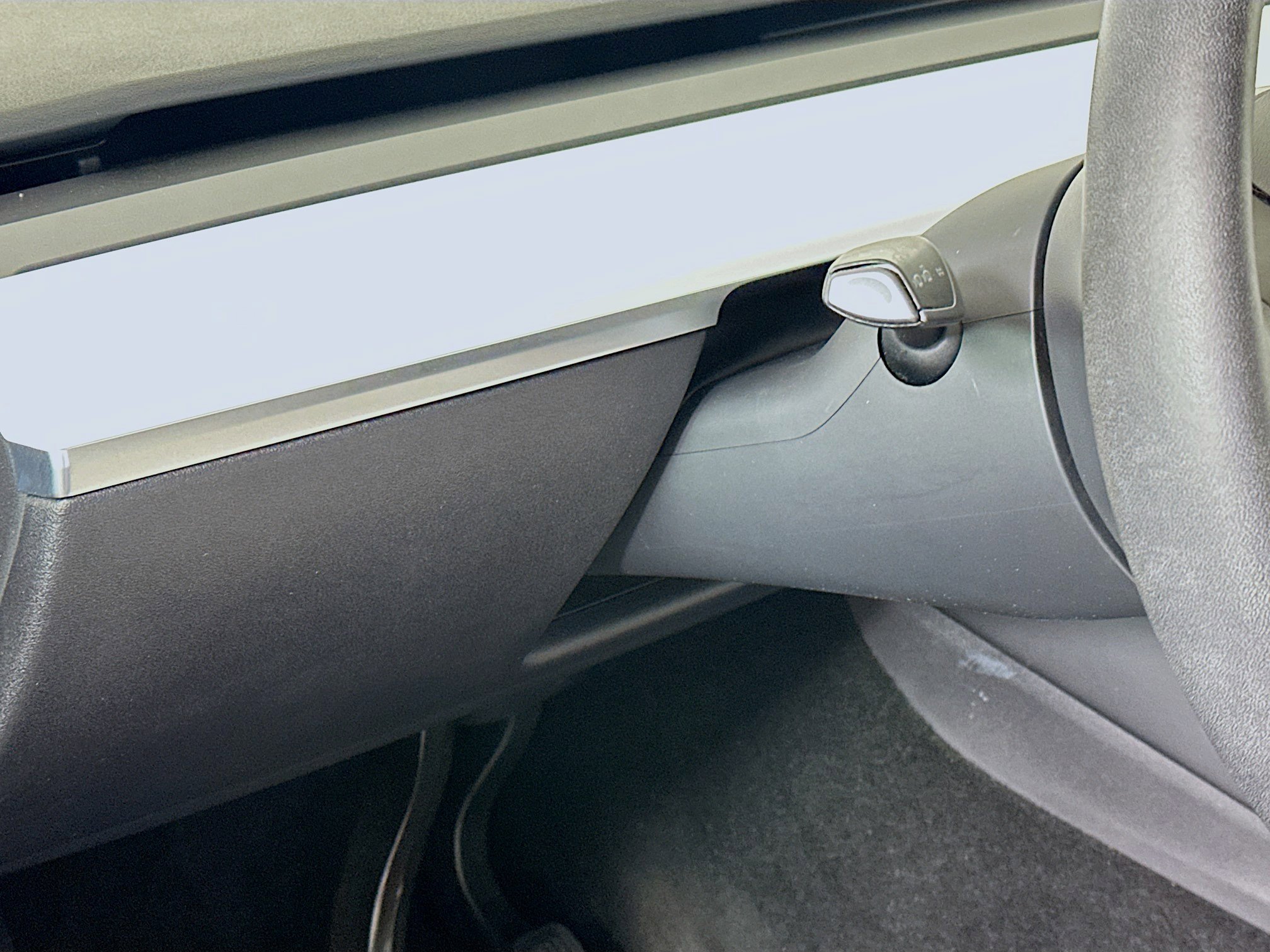 Used 2021 Tesla Model Y Long Range image 16