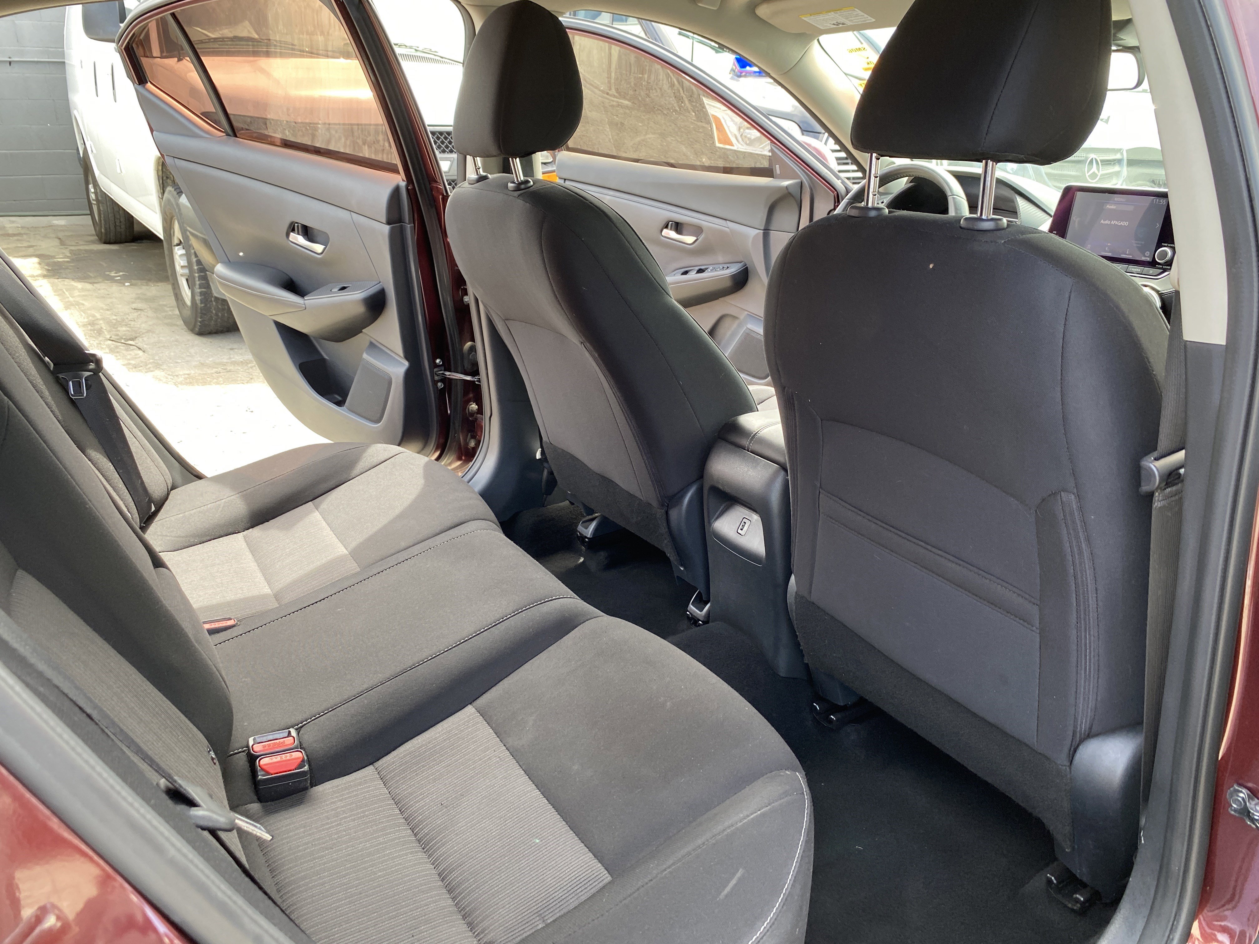 Used 2021 Nissan Sentra SV FWD image 21