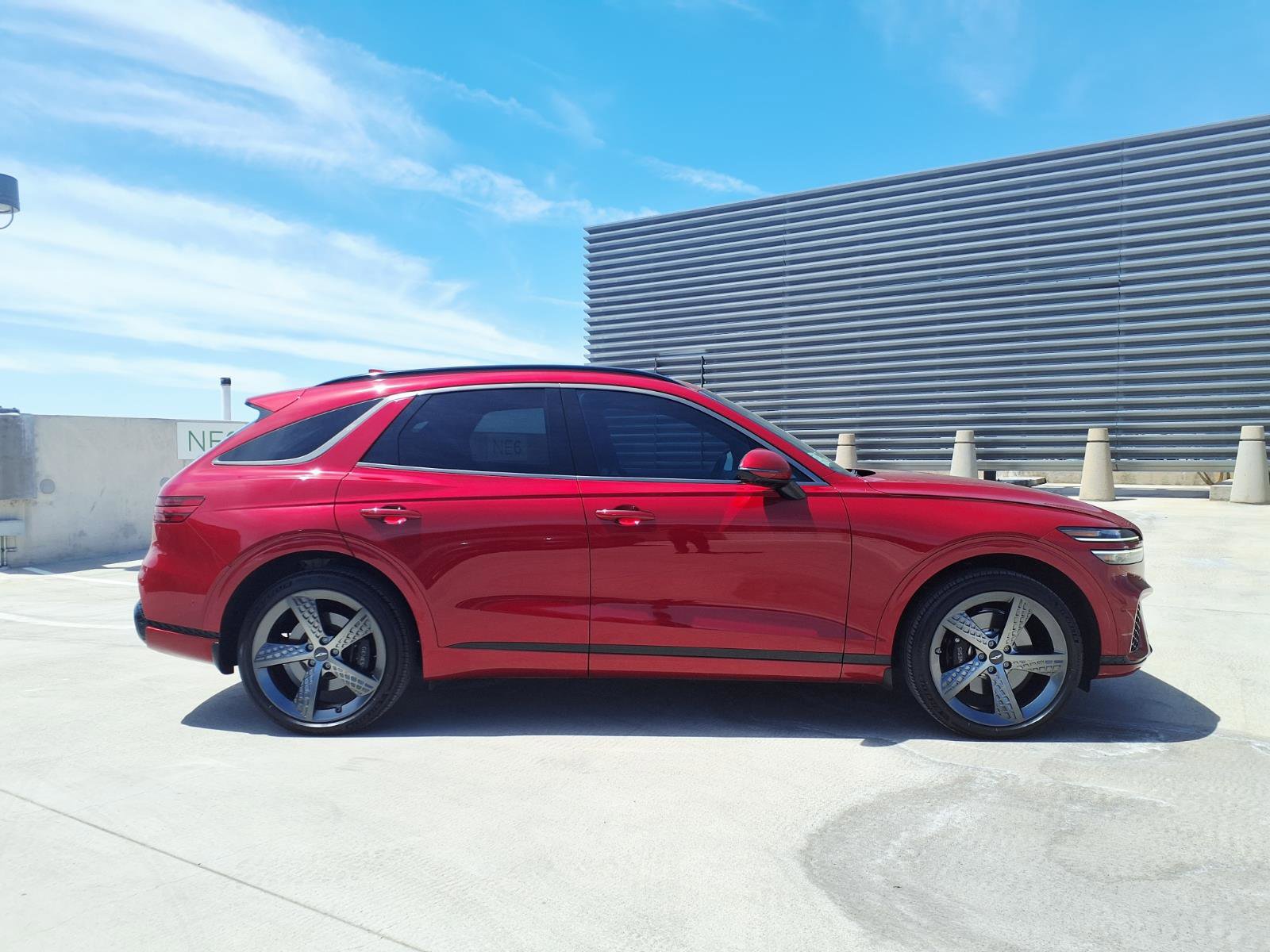 Certified 2023 Genesis GV70 2.5T w/ Sport Prestige Package AWD/4WD image 7