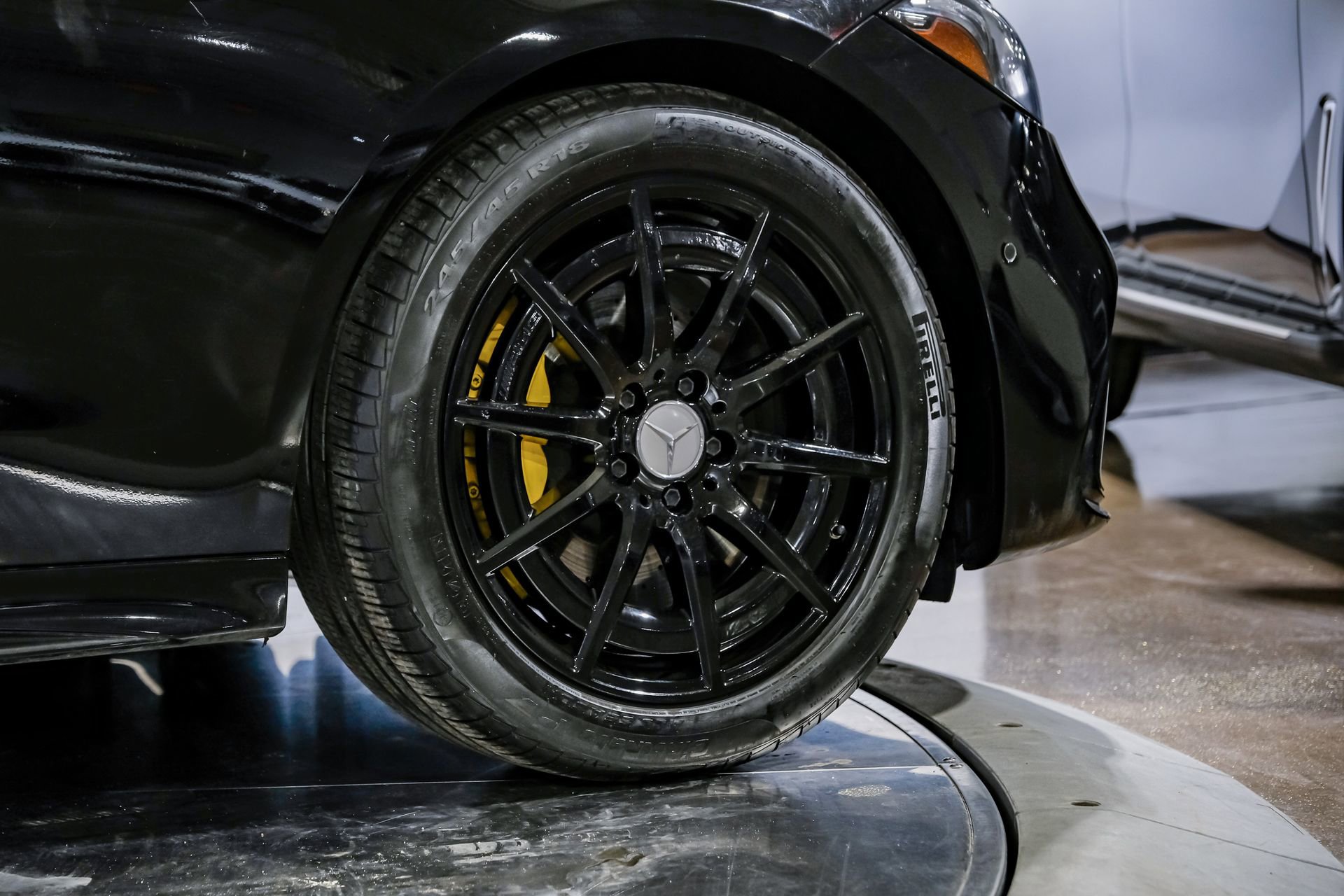 Used 2024 Mercedes-Benz C 43 AMG 4MATIC Sedan w/ Driver Assistance Package image 58