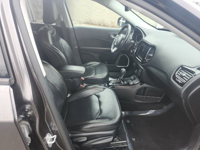 Used 2019 Jeep Compass Limited image 11