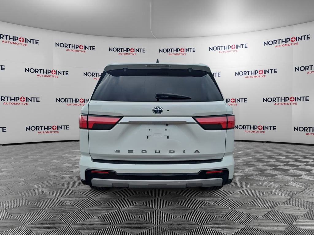 Used 2024 Toyota Sequoia Capstone AWD/4WD image 5