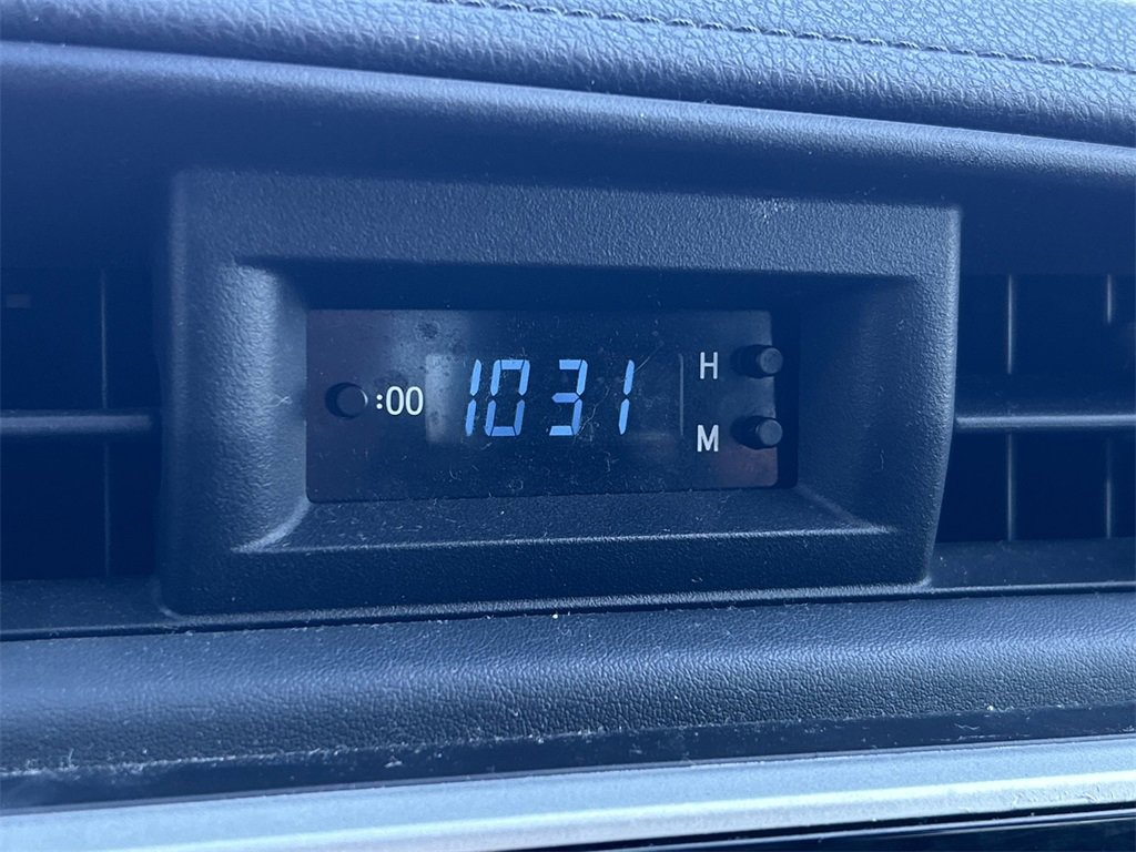 Used 2019 Toyota Corolla L image 27