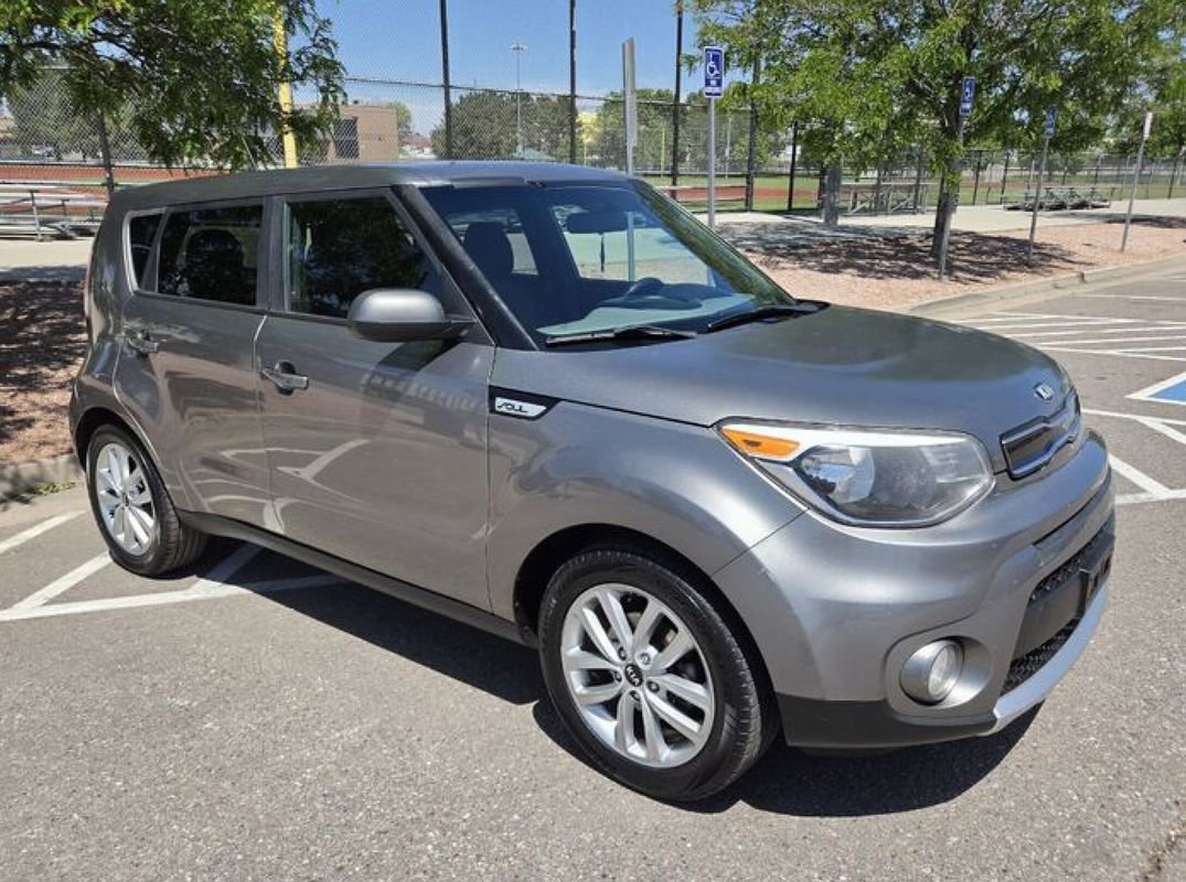 Used 2017 Kia Soul + FWD image 1
