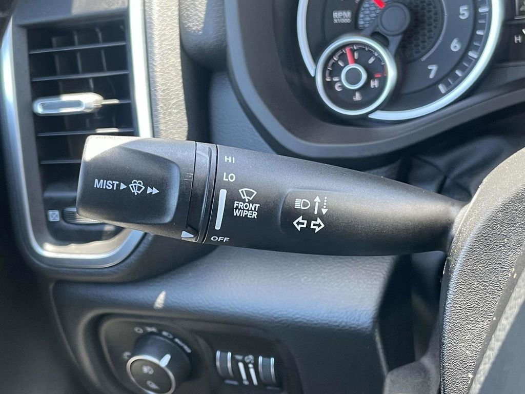 New 2026 RAM 1500 4x4 Crew Cab image 33