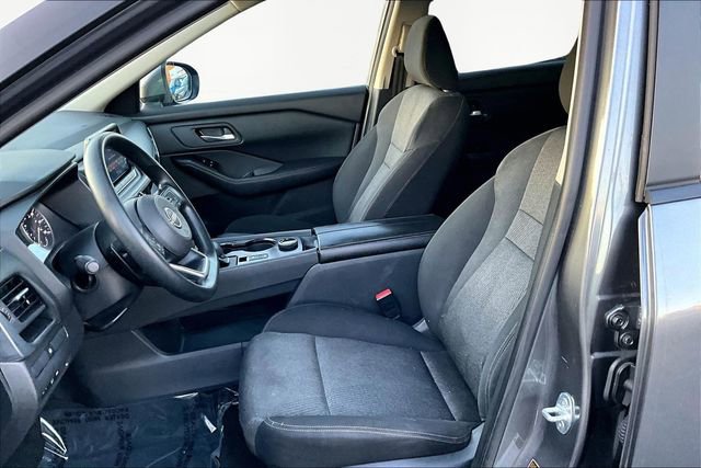 Used 2024 Nissan Rogue SV image 15