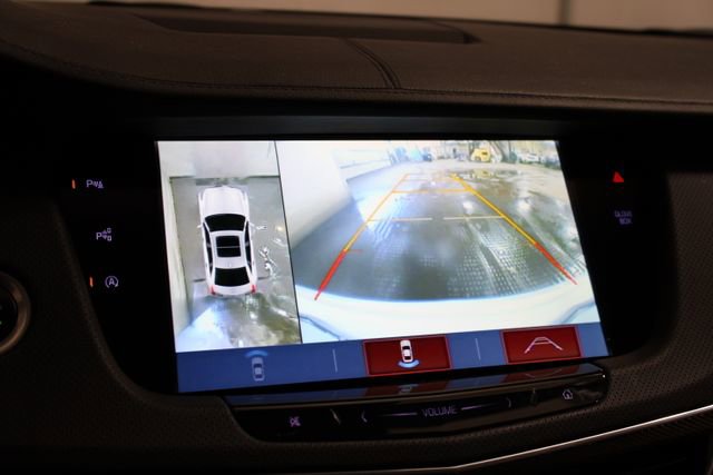 Used 2018 Cadillac CT6 Luxury image 18