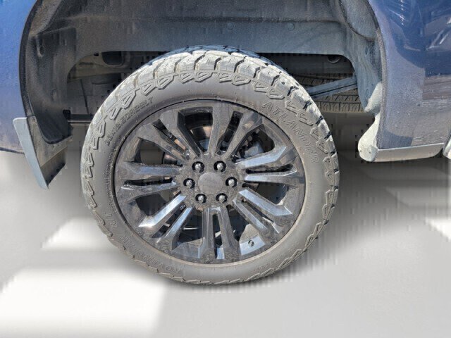 Used 2019 Chevrolet Silverado 1500 LT w/ All-Star Edition image 6