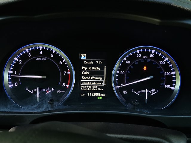 Used 2018 Toyota Highlander XLE AWD/4WD image 11