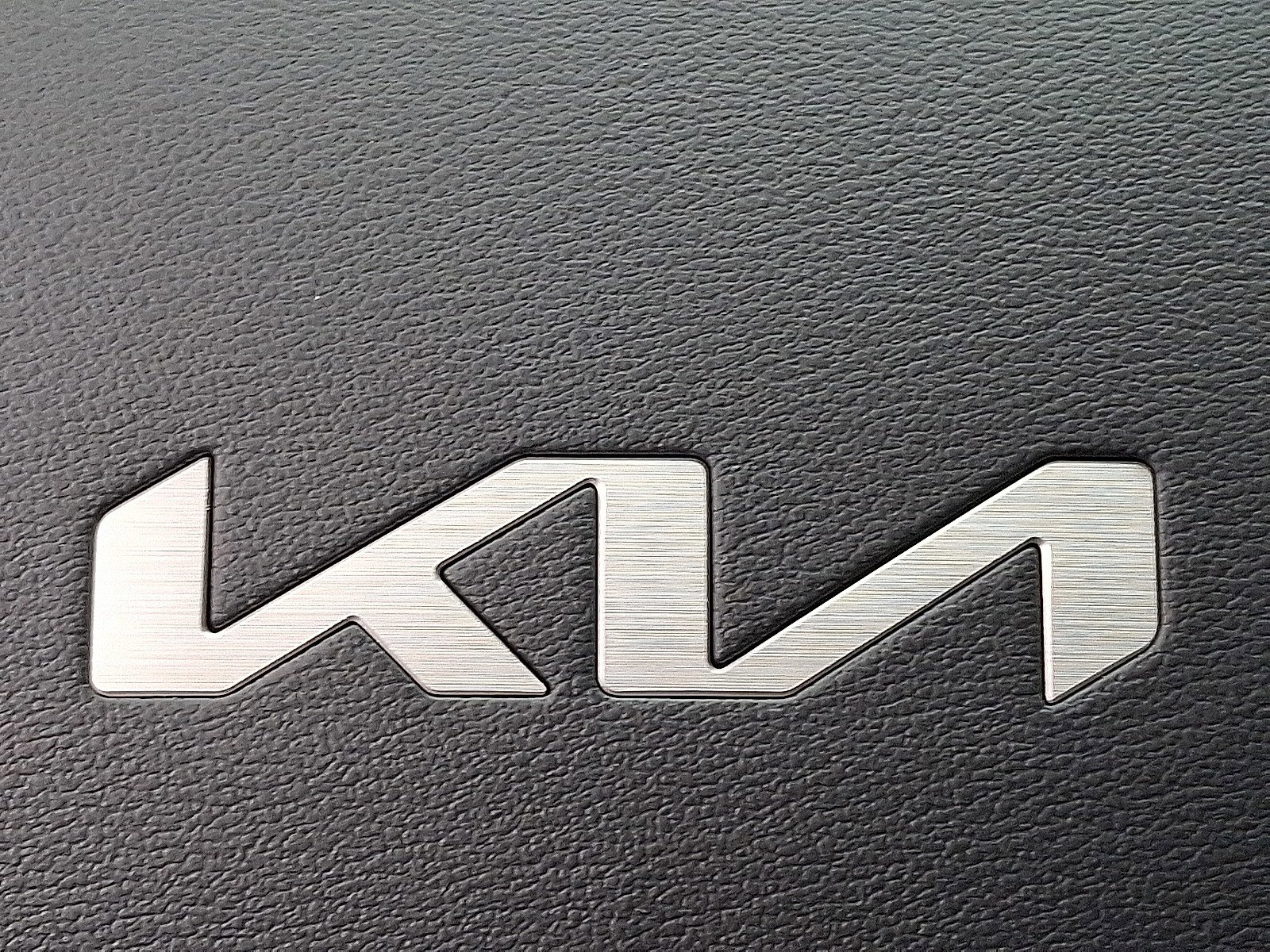 New 2025 Kia Niro EX image 18