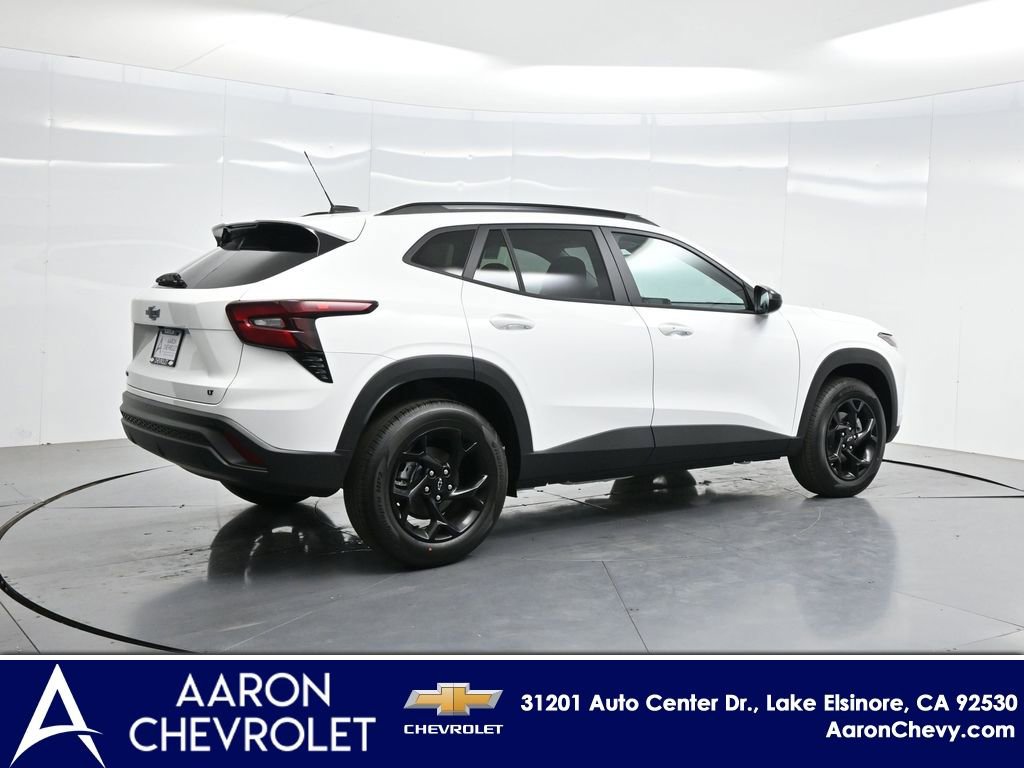 New 2026 Chevrolet Trax LT w/ Driver Confidence Package FWD image 38
