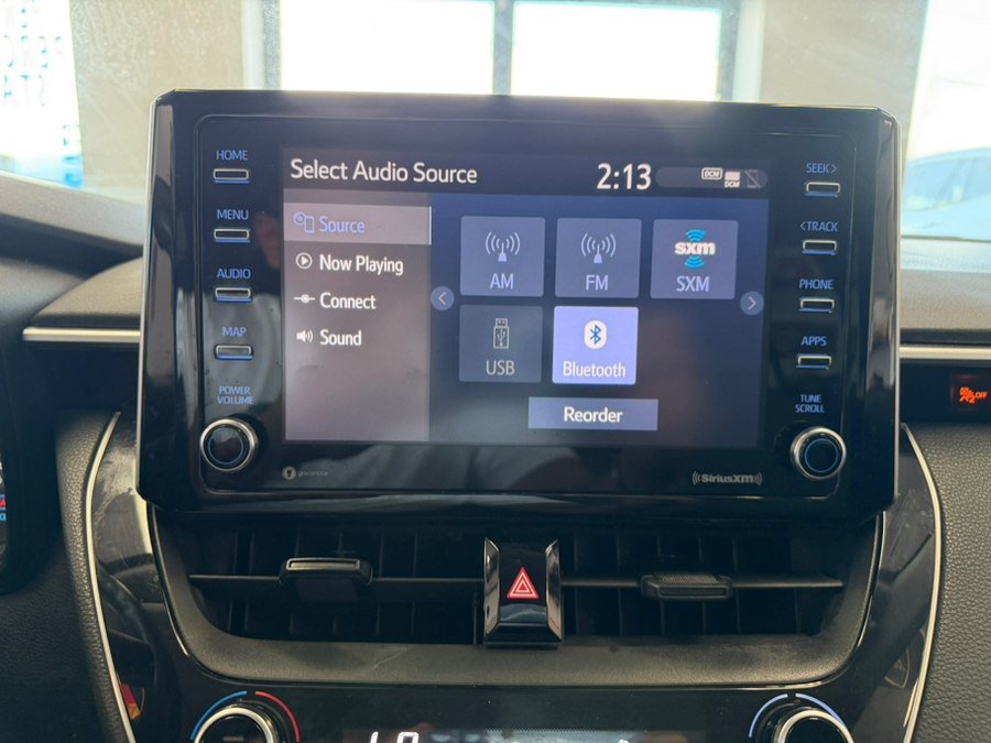 Used 2021 Toyota Corolla LE FWD image 42
