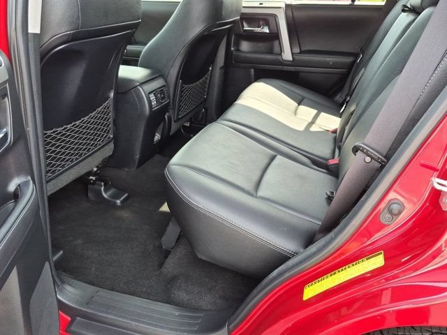 Used 2023 Toyota 4Runner Limited AWD/4WD image 17