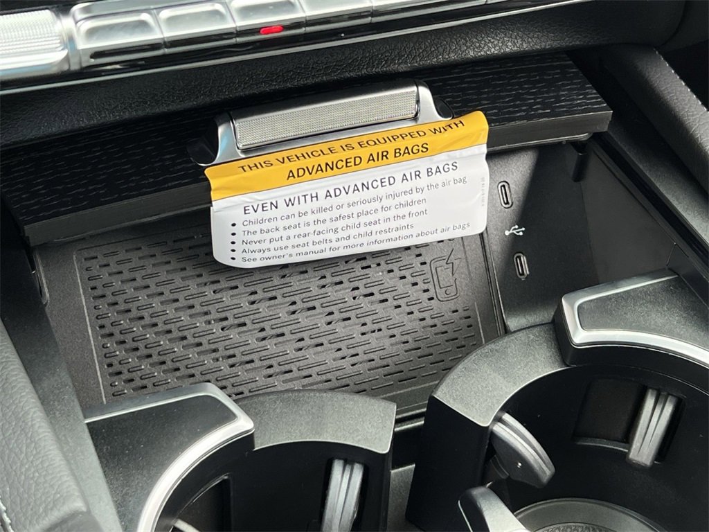 Used 2025 Mercedes-Benz GLE 350 4MATIC image 33