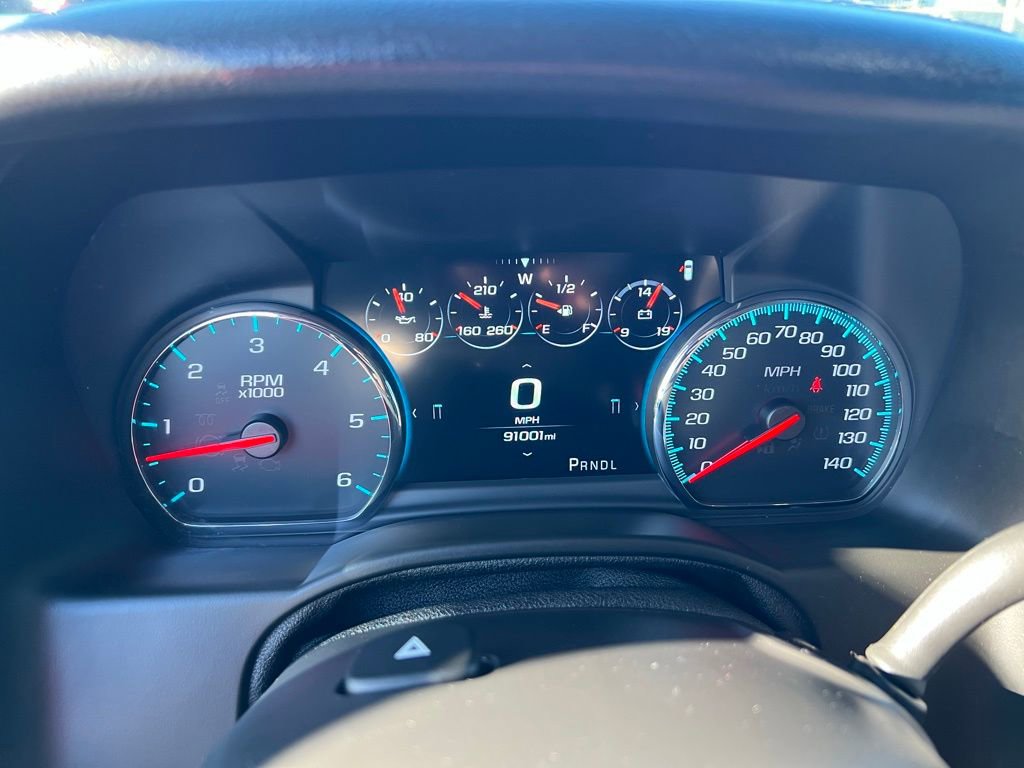 Used 2019 Chevrolet Suburban Premier image 41