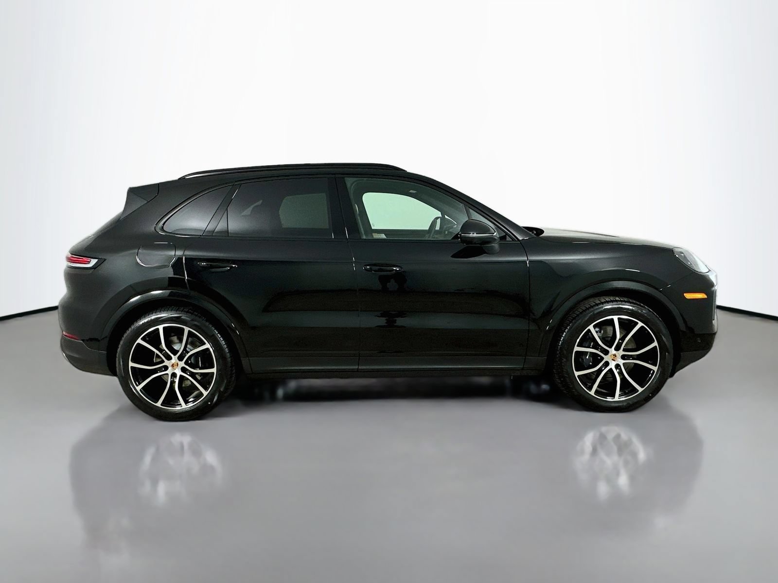 New 2026 Porsche Cayenne AWD/4WD image 4