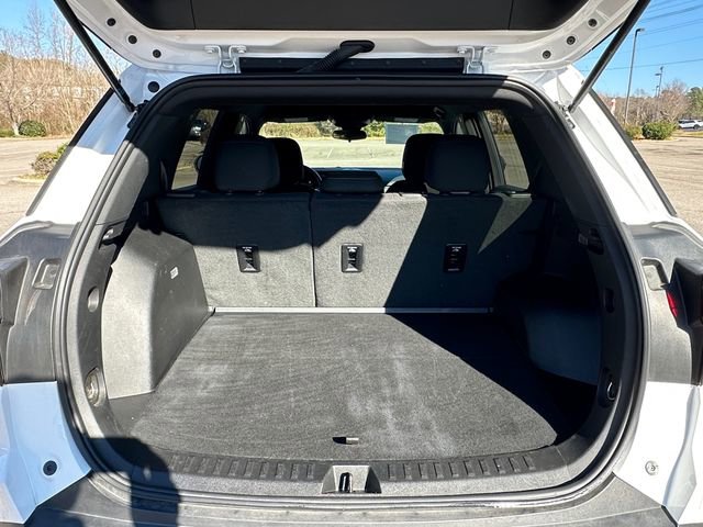 Used 2025 GMC Terrain Elevation image 29