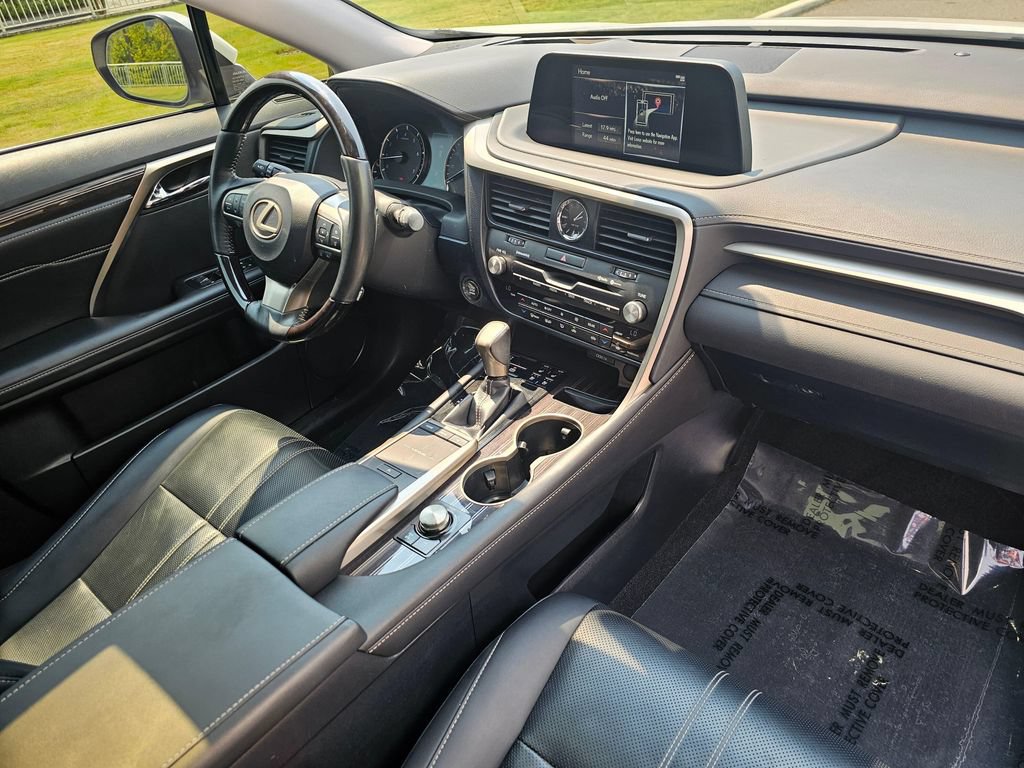 Used 2020 Lexus RX 350L Luxury w/ Accessory Package AWD/4WD image 10
