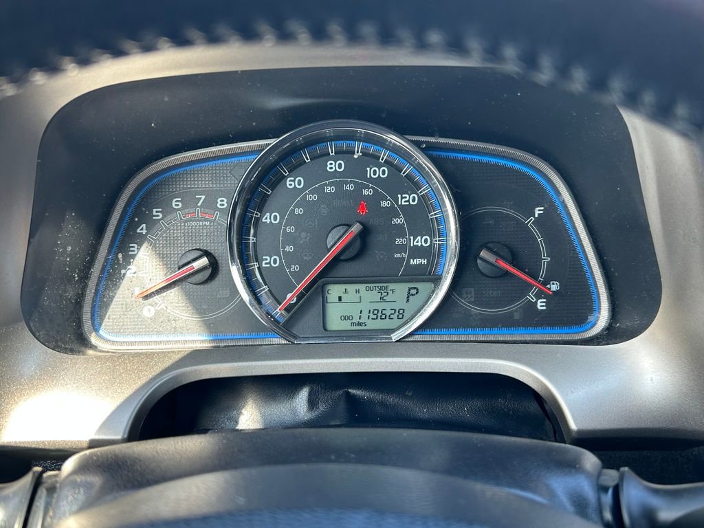 Used 2013 Toyota RAV4 Limited image 24
