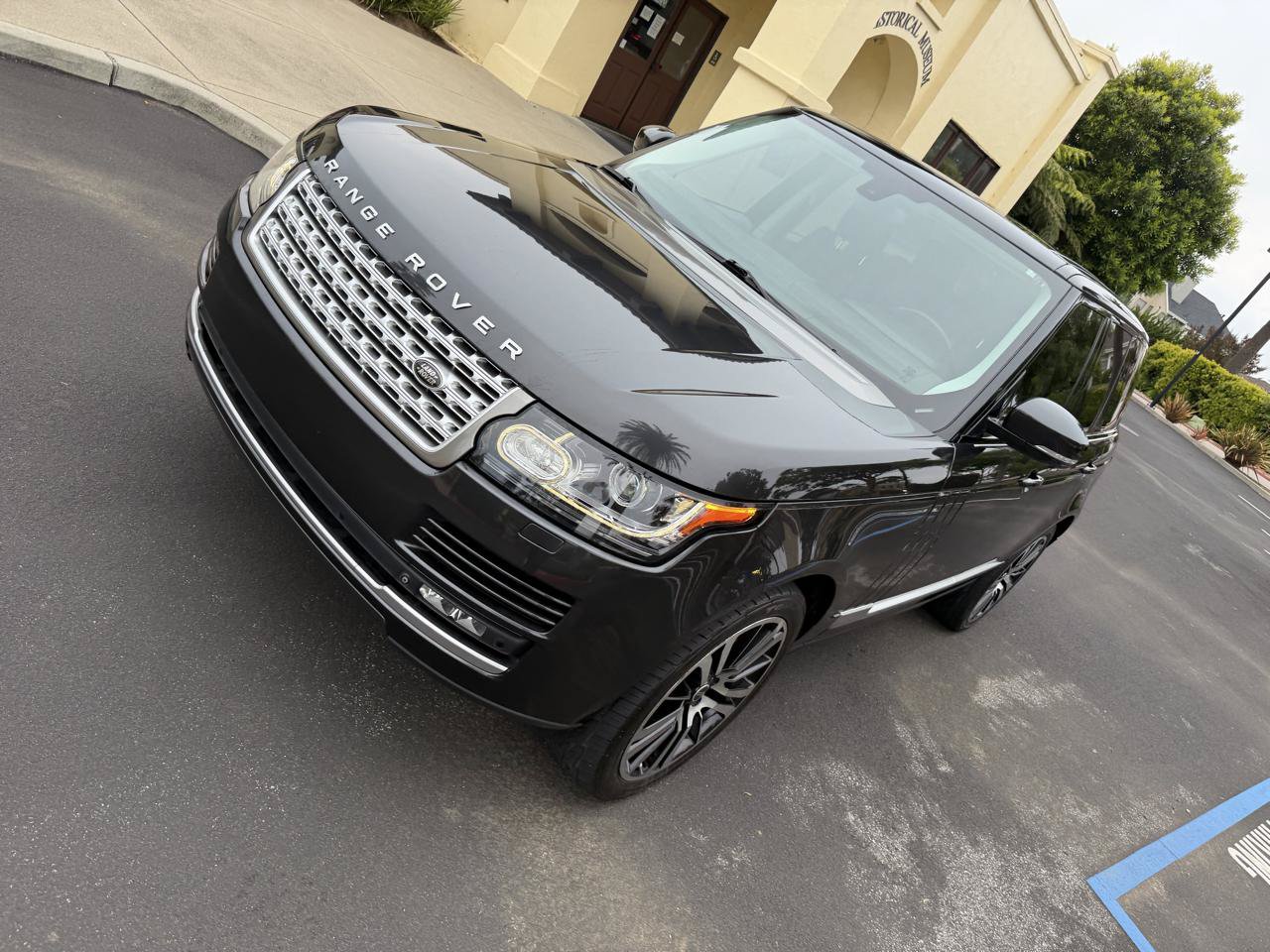 Used 2014 Land Rover Range Rover Supercharged AWD/4WD image 37