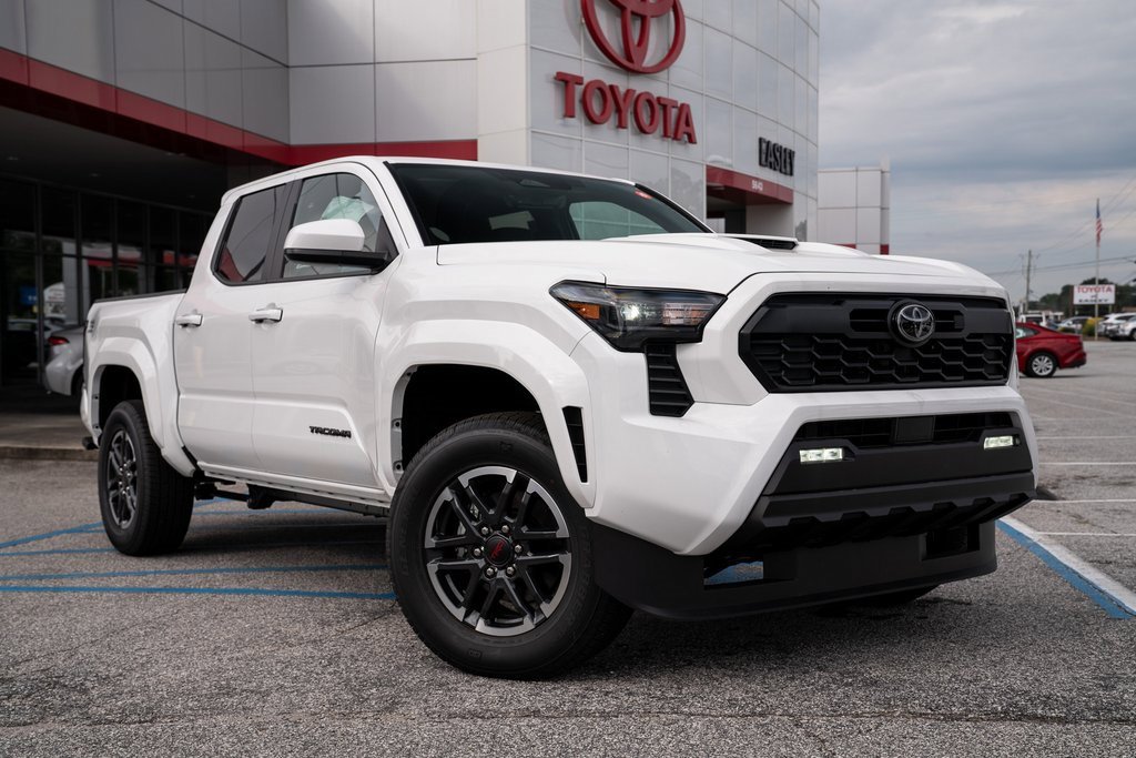 New 2025 Toyota Tacoma TRD Sport image 1