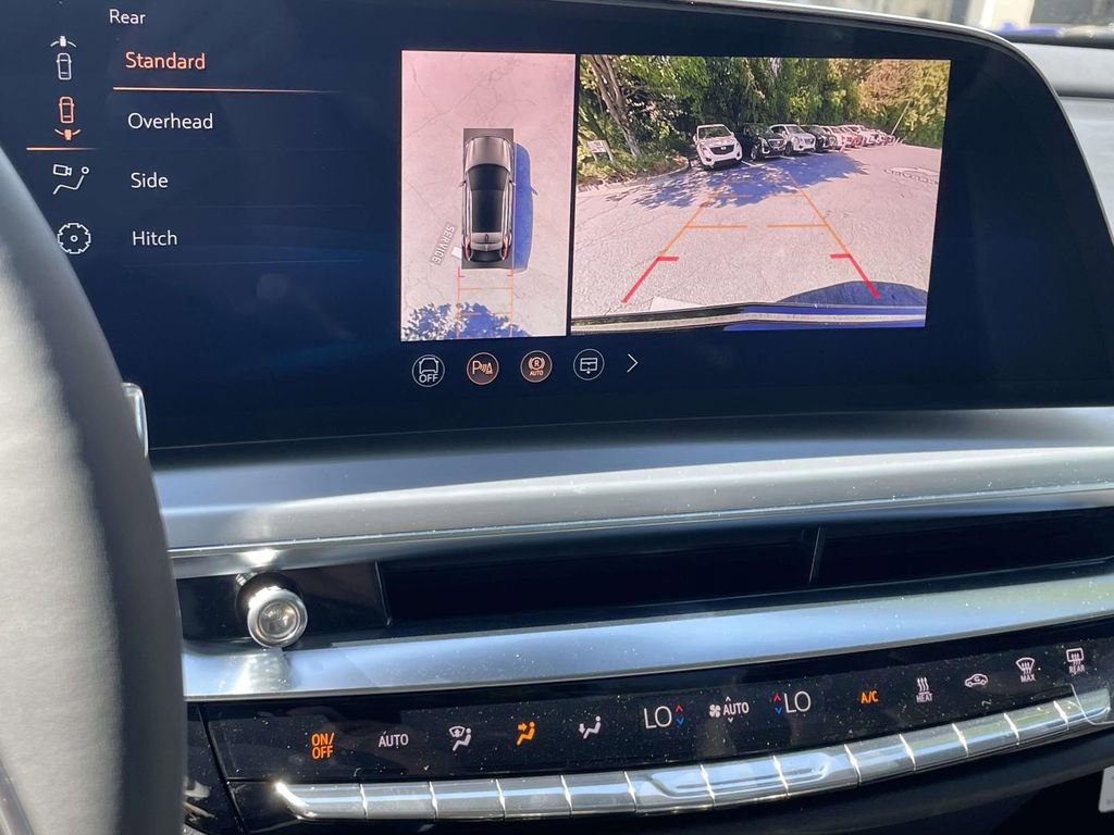 New 2026 Cadillac Lyriq Signature Sport AWD/4WD image 28