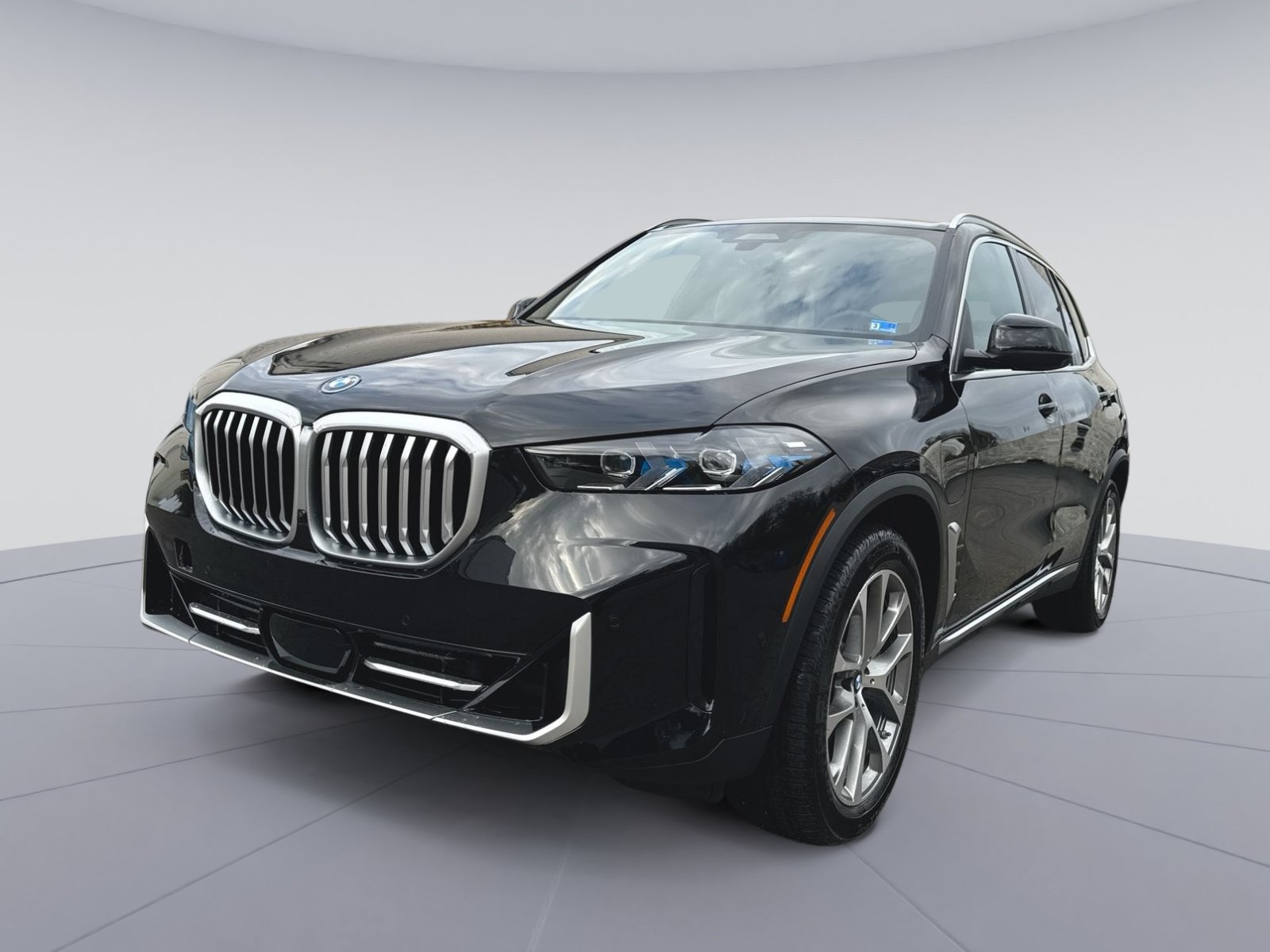New 2026 BMW X5 xDrive50e AWD/4WD image 5